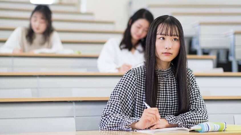 公認会計士になるには有名大学に入ったほうがいい？