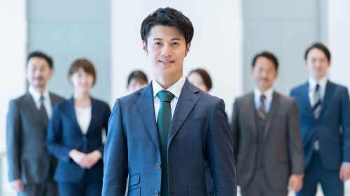 公認会計士の人数はどのくらい